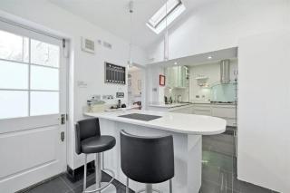 Central Apartment - 1