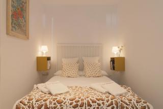 C52 - Seaside 2 Bedrooms By the Center - 2