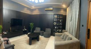 4 bedroom Terence apartment with Ps5 entertainment - 7