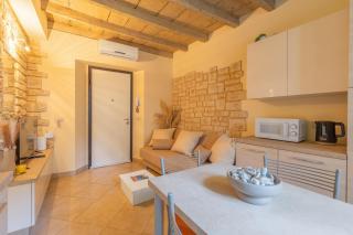 Cozy Apartment near Lake Como - AC - for 2 - 5