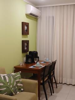 Estúdio frente piscina - 1