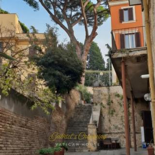 Gabriel's Charming Vatican House - 6