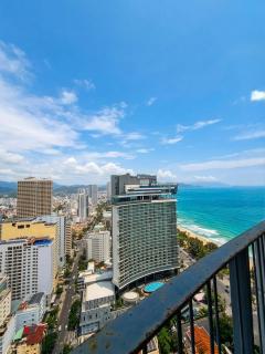 Oceanfront Studio Sunrise View Panorama Nha Trang - 8