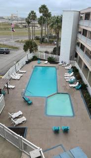 Spectacular Beach View! - 9