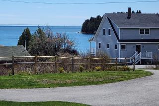 Walk to Pigeon Hill Bay Coastal Maine Cottage - 5