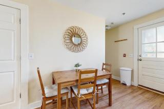 Provincetown Penthouse - Unit D - 8