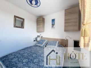 Vue Capitainerie , Charme & Confort en Bord de Mer - 2