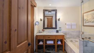 138 Spruce Peak Lodge One Bedroom Alpine Getaway By Stowe Mountain Rentals - 9