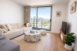 Stylish Southbank Apartment Prime Location - 0