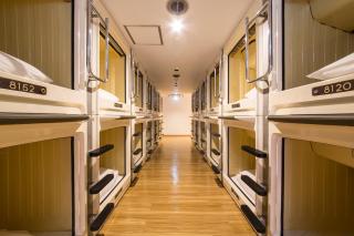 Shinjuku Kuyakusho-mae Capsule Hotel - Tokyo - 2