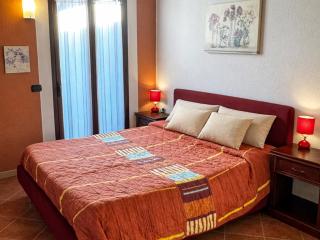 Beata Rose Ferienwohnung (DG) mit Pool - 4