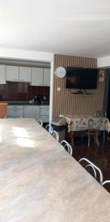 Cabana Lenuța, 8 bedrooms, Sleeps 19, HotTub - 8