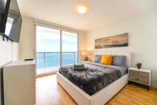 Breathtaking Water Views at Brickell Condo - 9