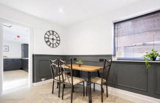 Stockton Suites by GR Estates - 4