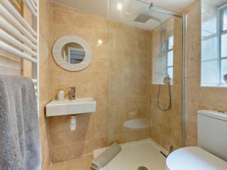 3 Bed in Swanage IC098 - 2