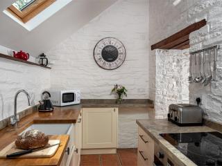 1 Bed in Talgarth BN336 - 3