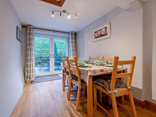 3 Bed in Llanuwchllyn 52810 - 3