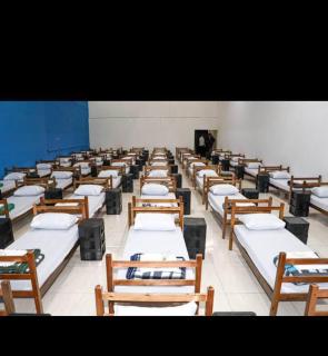 Hotel pousada Dormitório alojamento Econômico - 4