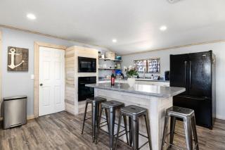 Zebra Ranch 16-Guest Compound Mtn VuSpaPKL BAL - 5