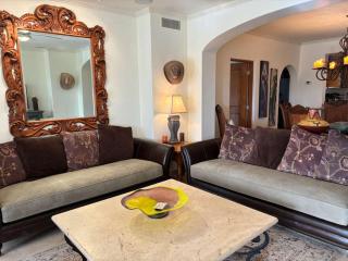 Beautifully Maintained 2-Bed Condo in Las Mañanitas - 4