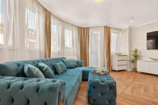 White Elegance City Center Apartment - 2