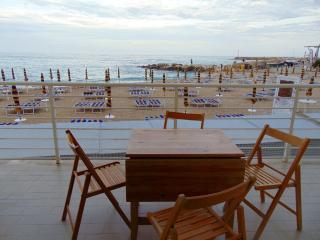 N226 - Numana, meraviglioso bilocale fronte mare - 2