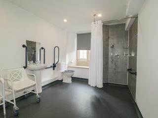 Harcombe House Rooms Accessible Ground Floor Twin - 1