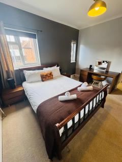 Mayors House Ideal for Groups & Business - 7