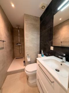 Marina View Escape - 2 Bedrooms - 8