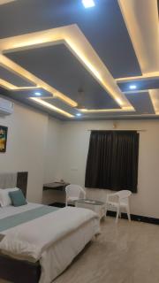 Dev Shree Hotel - 7