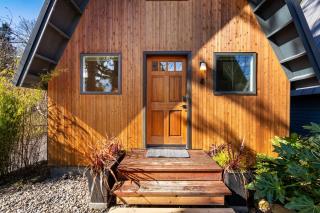 4 A-Frame Cabins - 2 Outdoor Private Soaking Tubs - 7