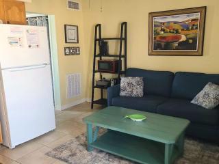 Super Cute With Deeded Beach Access (#26) - Sleeps 5 - 9