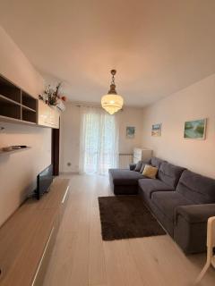 Annalisa House - 2