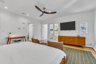 Princeton Free Parking Prime Location - 2