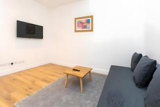 Newly Renovated 1BD Flat - Camden - 6