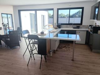 Maison privée avec piscine 8mn de la plage port des barques - 6