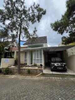 Jojo's Villa Batu 2 - 0