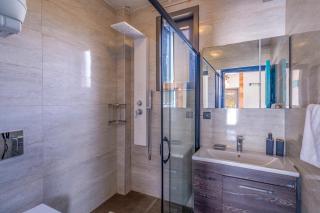 Luxury Villa on a Private Island - 6