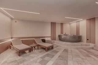 Ermensai Wellness Boutique Hotel - 1