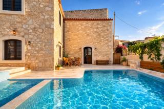 Villa Kaladare - Private Pool & Quiet Relaxing Stay - 0