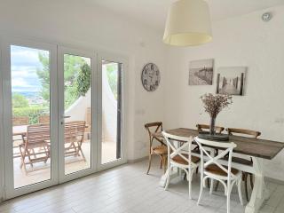 N117 - Numana, nuovo trilocale con giardino vista mare - 2