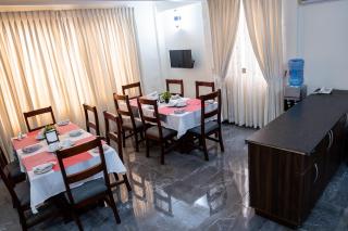 Empire Court Hotel - 6