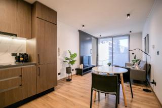 Amplio y deslumbrador departamento en las Condes - 6