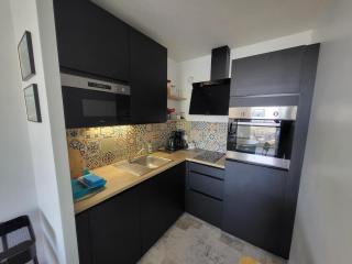 Studio neuf proche plage et commerces, balcon vue mer - FR-1-92-945 - 6