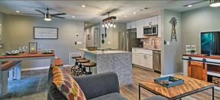 Sleeps 6 - Pool w Slide - Putt Putt - Min to IMG - 4