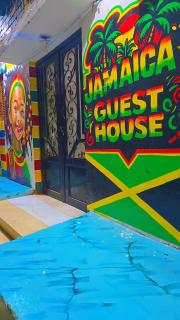 Jamaica Guest House - 3