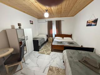 Xhoen guesthouse - 2