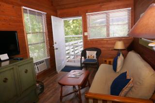 Bandits Hideaway-The Loft - 8