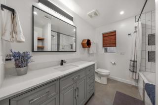 Sam Hughes, 3 BR 2 BA, Outdoor Living, Grill - 7