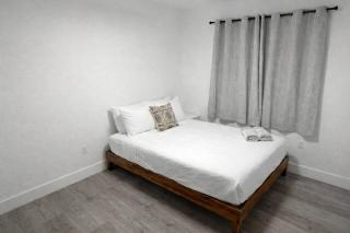 The Spacious Miami Staycation - 1